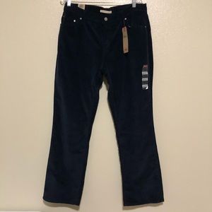 LEVI’S  NWT!!